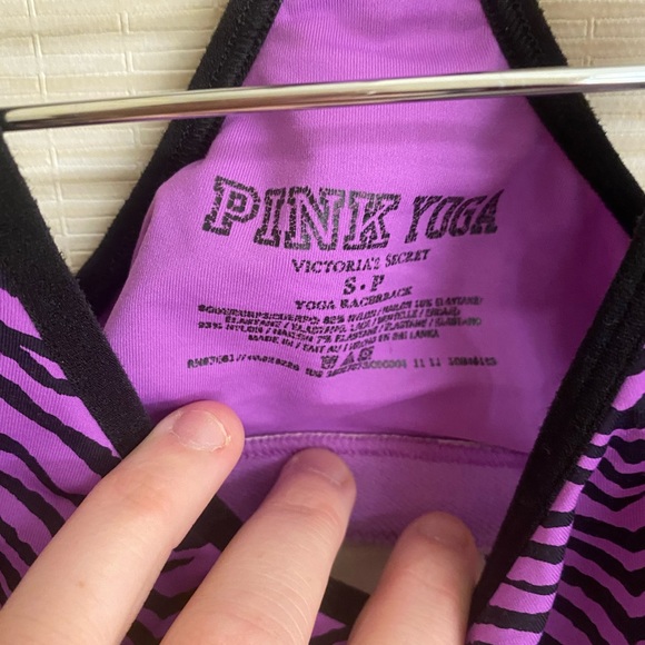 Sports bra - Picture 2 of 3